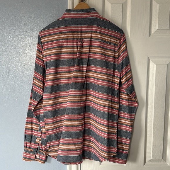 Cotton On Men’s Button Down Shirt - Picture 2 of 4